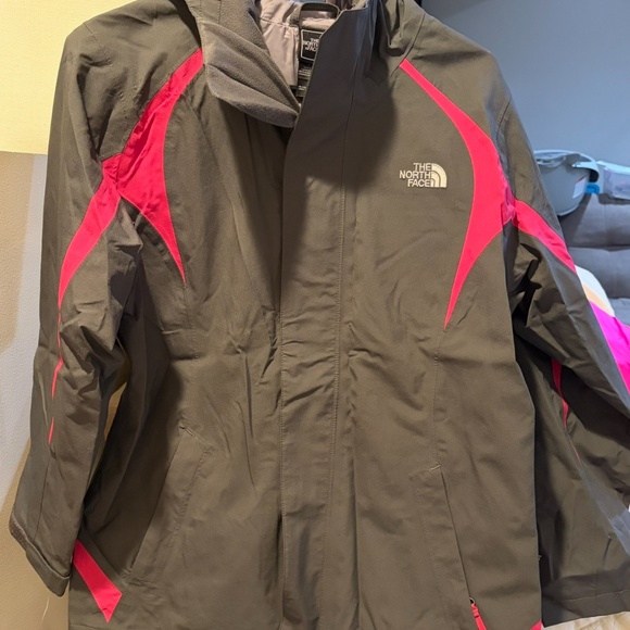 The North Face Jacket - Picture 1 of 1